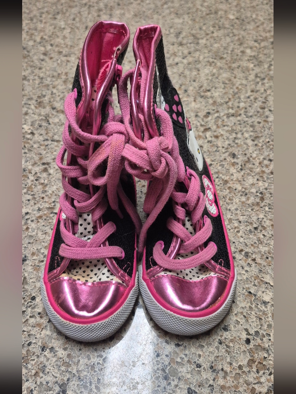 Sanrio Hello Kitty Sequin High Top Sneakers Girls Size 7M Black Pink Bling Zip